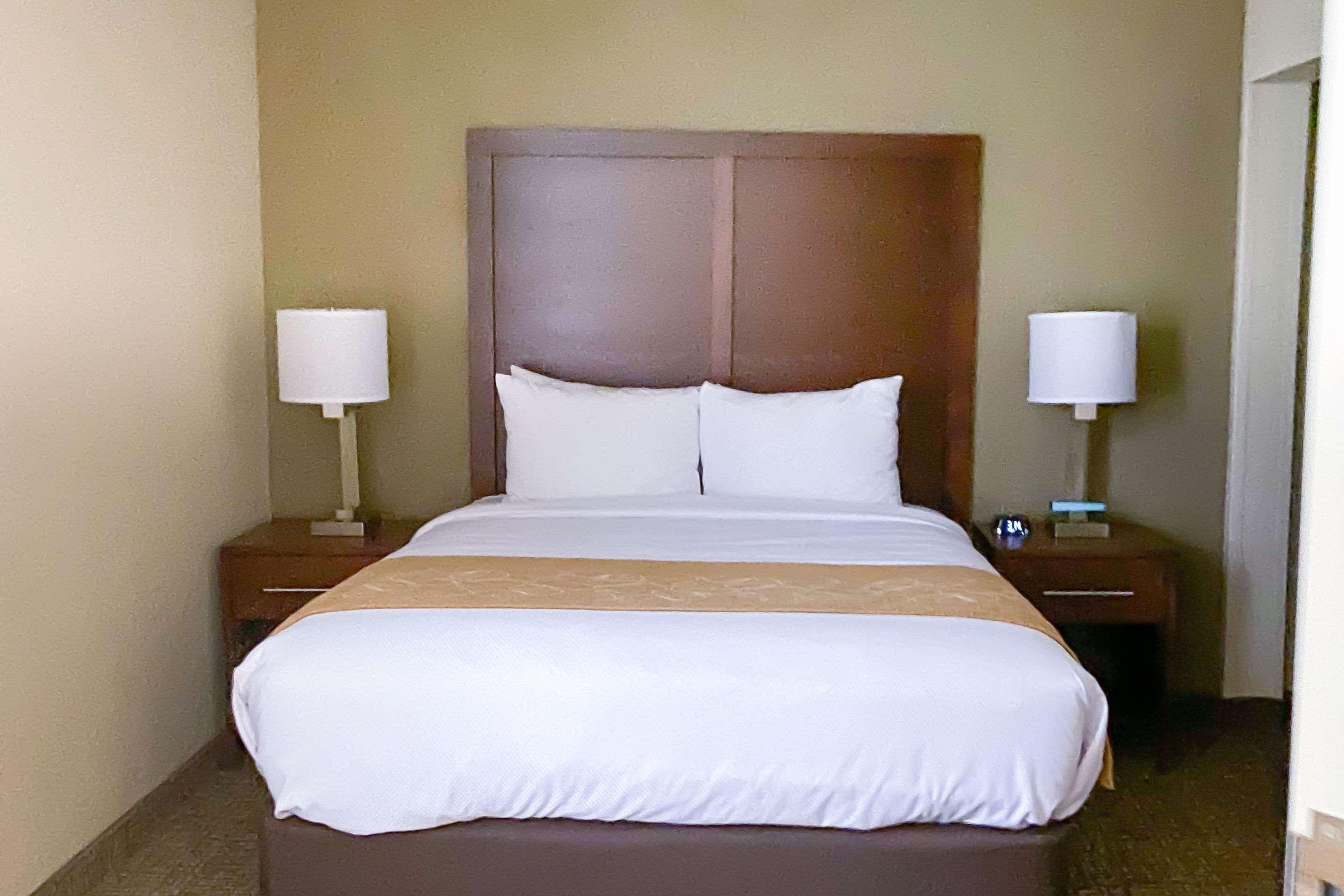 Comfort Suites Clarksville Luaran gambar
