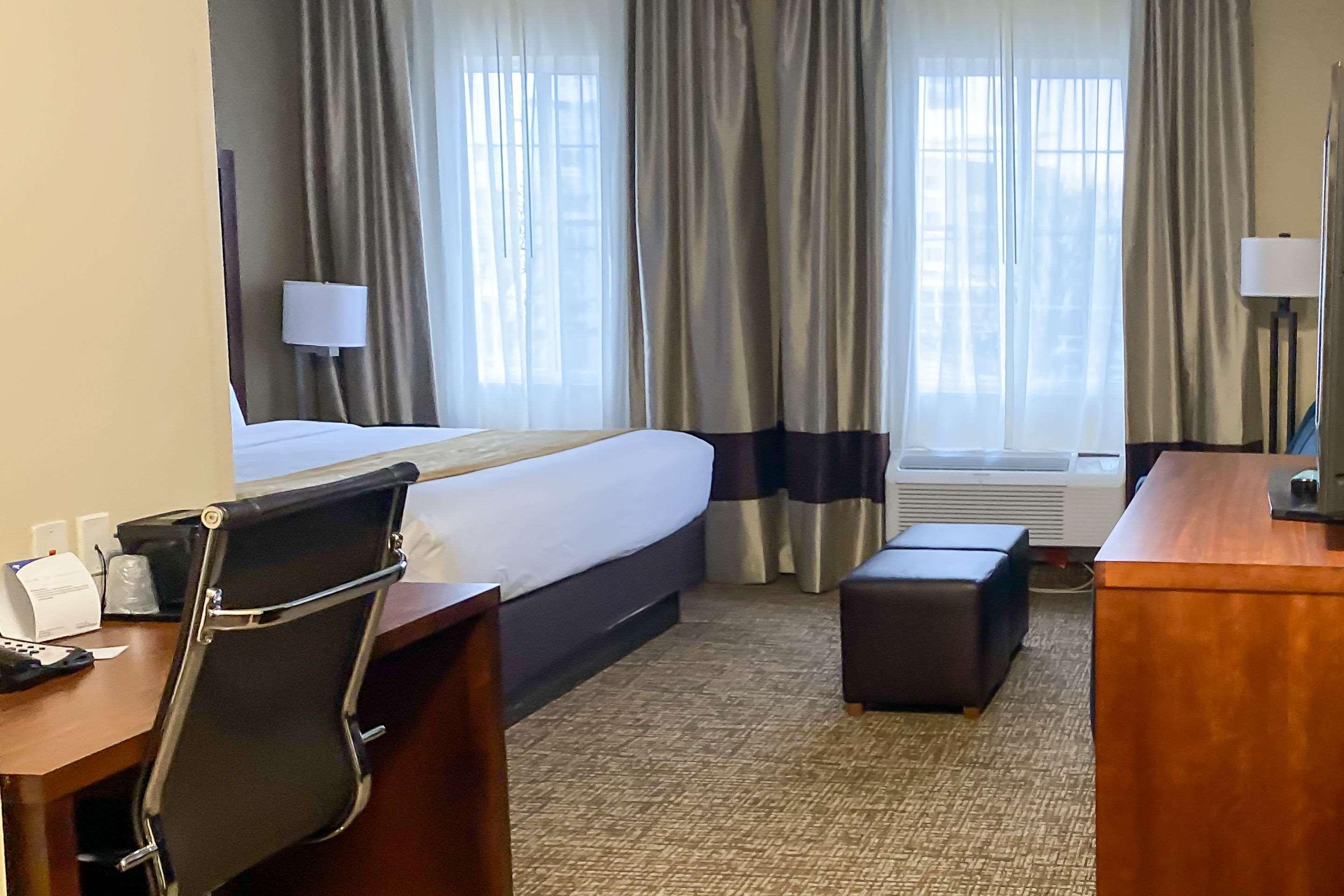 Comfort Suites Clarksville Luaran gambar