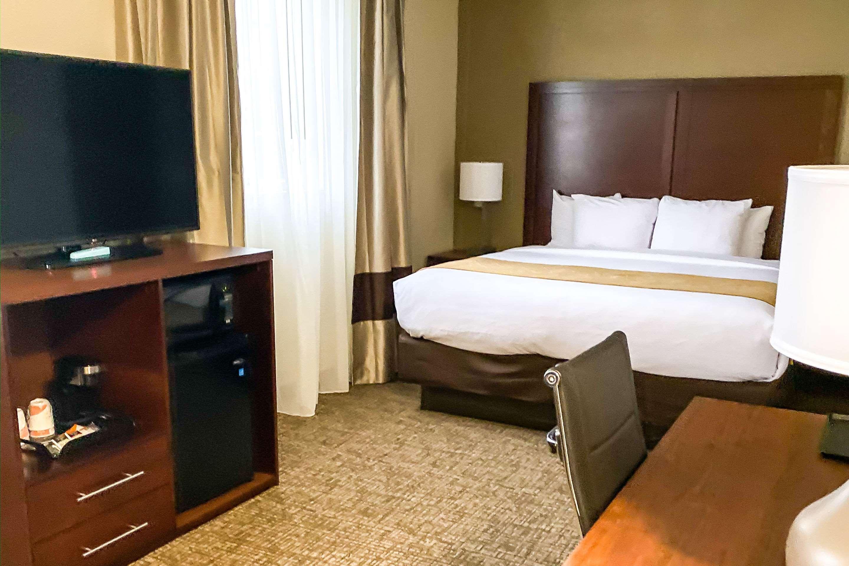 Comfort Suites Clarksville Luaran gambar