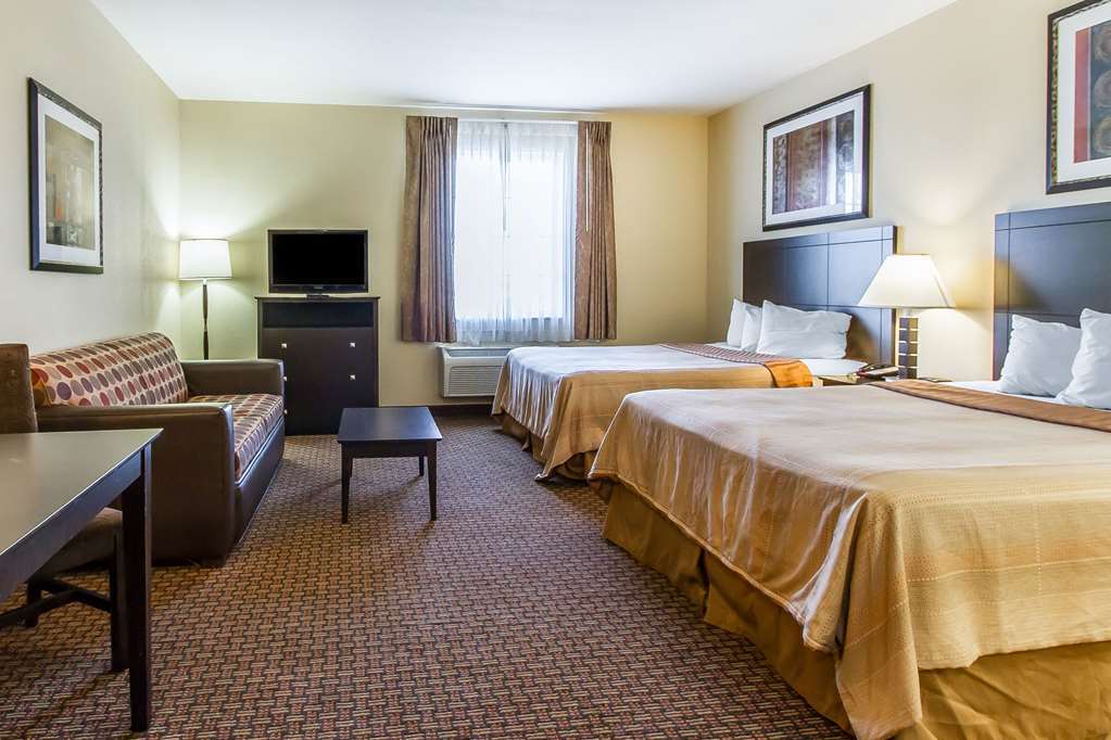 Comfort Suites Clarksville Bilik gambar